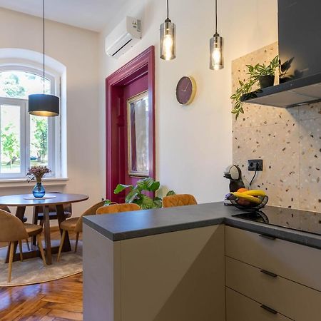 Polai Park Apartments Екстер'єр фото